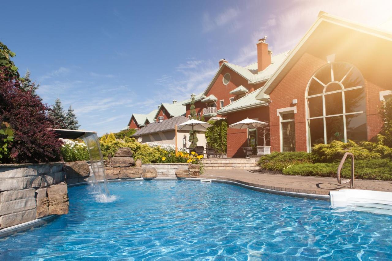 Auberge Godefroy Becancour Exterior photo